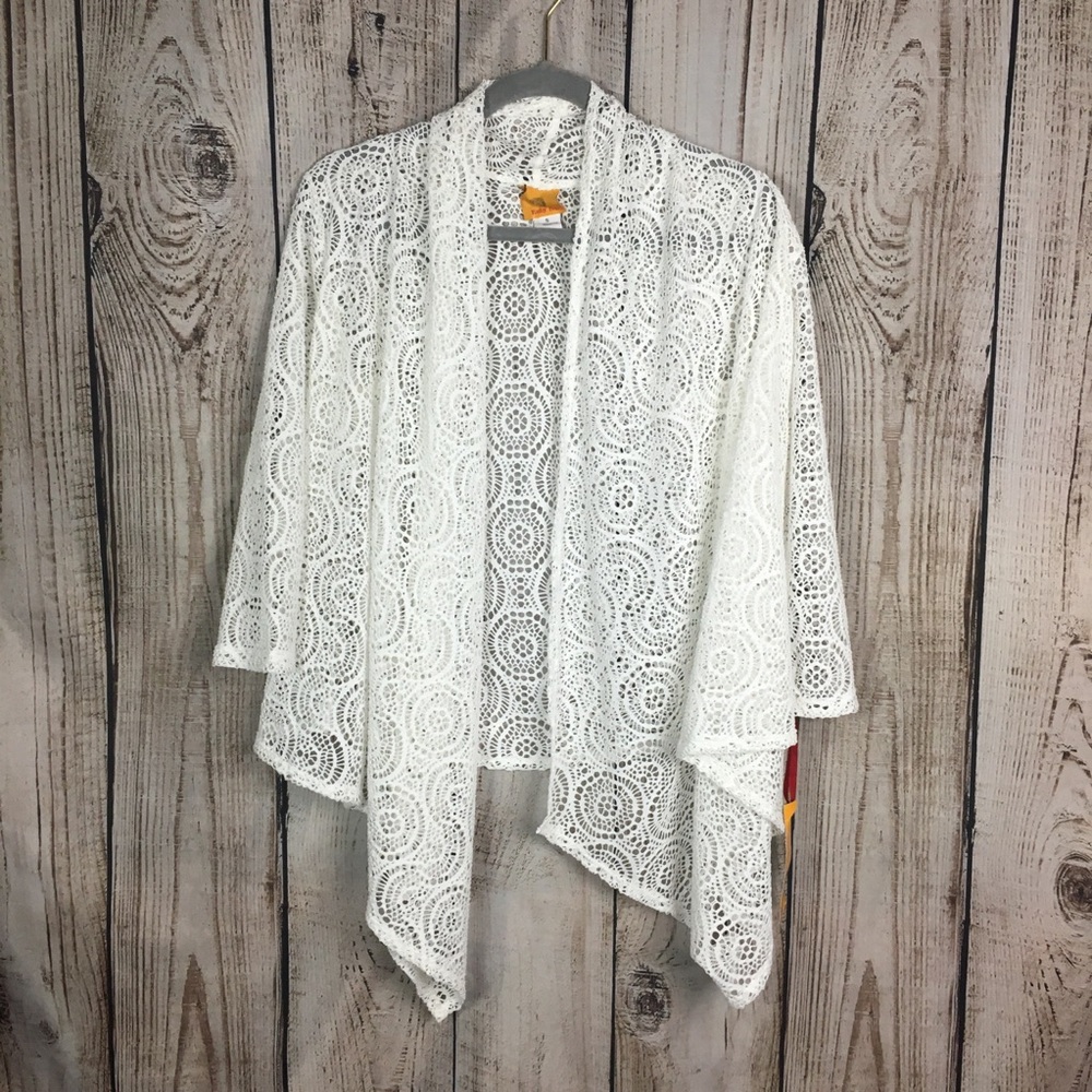 💚2/$19💚 NWT RUBY Road White Eyelet Coverup